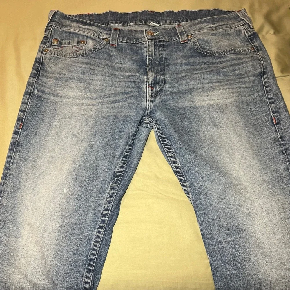 True Religion Slim Natural Mens‎ Jeans Size 44 Medium Wash Red Stitch